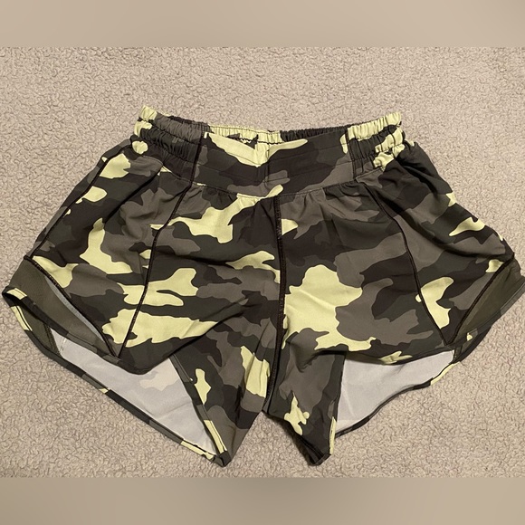 Hotty Hot LR Short 4” Lined - Picture 1 of 2